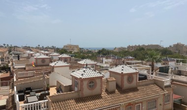 Resale - Bungalow - Orihuela Costa - Punta Prima