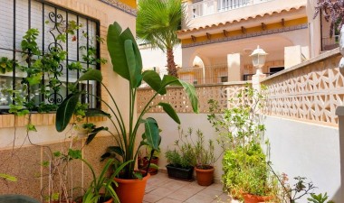 Resale - Town House - Torrevieja - Costa Blanca