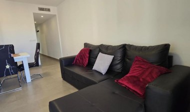 Resale - Apartment / flat - Torrevieja - CENTRE