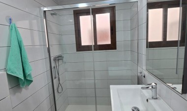 Resale - Apartment / flat - Torrevieja - CENTRE