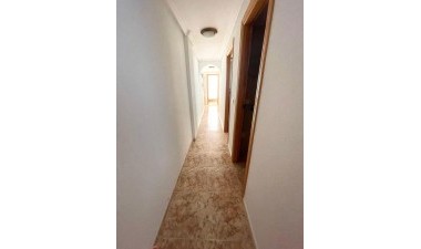 Resale - Apartment / flat - Torrevieja - Costa Blanca