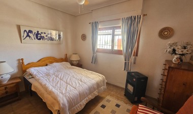 Resale - Apartment / flat - Torrevieja - Punta prima