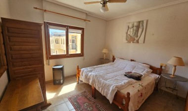 Resale - Apartment / flat - Torrevieja - Punta prima