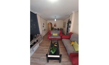 Resale - Apartment / flat - Torrevieja - Costa Blanca