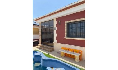 Resale - Villa - Bigastro - Inland