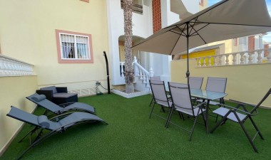 Resale - Apartment / flat - Orihuela Costa - La Zenia