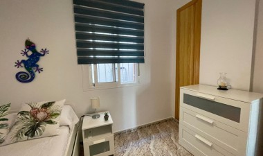 Resale - Apartment / flat - Orihuela Costa - La Zenia