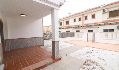 Resale - House - San Miguel de Salinas - Inland