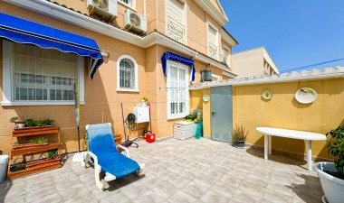 Resale - Apartment / flat - Orihuela Costa - Costa Blanca