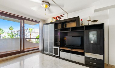 Resale - Apartment / flat - Punta Prima - Costa Blanca