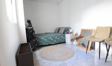 Resale - Apartment / flat - Los Montesinos - Costa Blanca