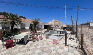 Resale - Villa - Orihuela - Inland