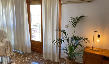 Resale - Apartment / flat - Elche - Costa Blanca