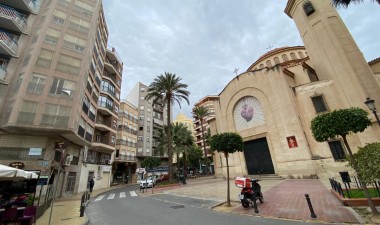 Resale - Apartment / flat - Elche - Costa Blanca