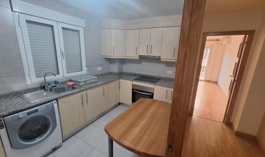 Resale - Apartment / flat - Torrevieja - Acequion