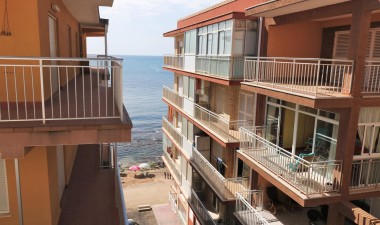 Återförsäljning - Lägenhet / lägenhet - Torrevieja - Playa De Los Naufragos