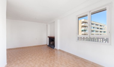 Resale - Apartment / flat - Punta Prima - Costa Blanca