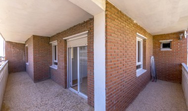 Resale - Apartment / flat - Punta Prima - Costa Blanca