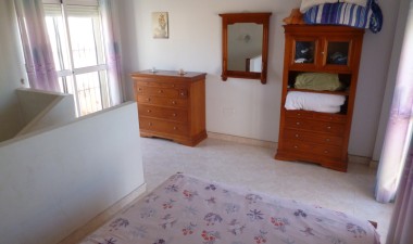 Resale - Town House - La Florida - Inland