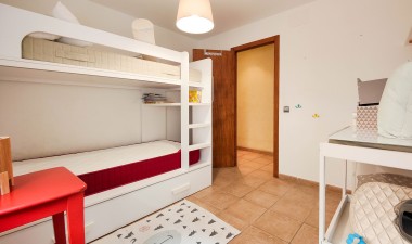 Resale - Apartment / flat - Torrevieja - Costa Blanca