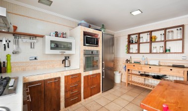 Resale - Apartment / flat - Torrevieja - Costa Blanca