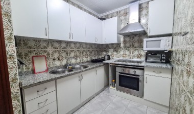 Resale - Apartment / flat - Torrevieja - Costa Blanca