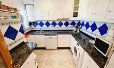 Resale - Apartment / flat - La Mata - Costa Blanca