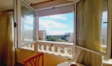 Resale - Apartment / flat - La Mata - Costa Blanca