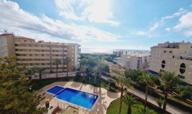 Resale - Apartment / flat - La Mata - Costa Blanca