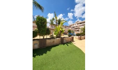 Resale - Villa - Torrevieja - Costa Blanca