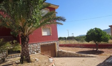 Resale - Villa - Salinas - Inland