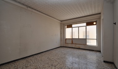 Resale - Apartment / flat - Pinoso - Inland