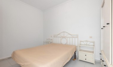 Resale - Bungalow - Torrevieja - San Luis