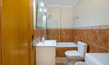 Resale - Apartment / flat - Torrevieja - Costa Blanca