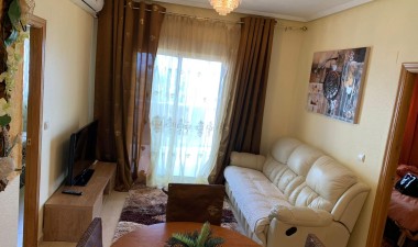 Resale - Apartment / flat - Guardamar del Segura - Puerto