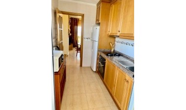 Resale - Apartment / flat - Guardamar del Segura - Puerto