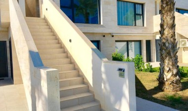 Resale - Apartment / flat - Pilar de la Horadada - Costa Blanca