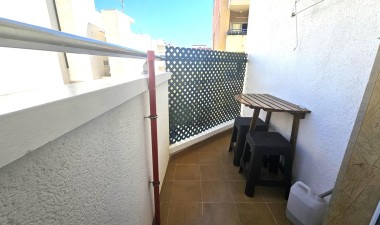 Resale - Apartment / flat - Torrevieja - Centro