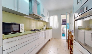 Resale - Apartment / flat - Torrevieja - Playa del Cura