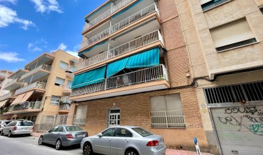 Resale - Apartment / flat - Torrevieja - Playa del Cura