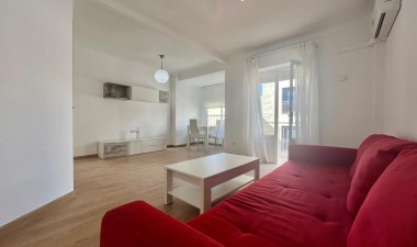 Resale - Apartment / flat - Torrevieja - Centro