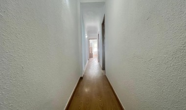 Resale - Apartment / flat - Torrevieja - Centro