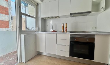 Resale - Apartment / flat - Torrevieja - Centro