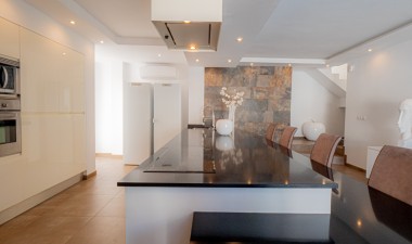 Resale - Villa - Orihuela Costa - La Zenia