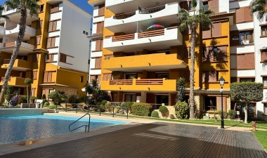 Resale - Apartment / flat - Torrevieja - Costa Blanca