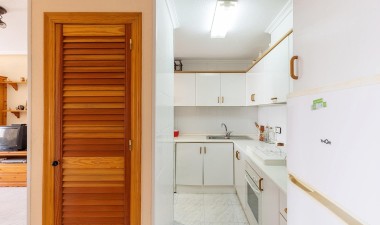 Resale - Apartment / flat - Torrevieja - Nueva Torrevieja