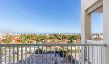 Resale - Apartment / flat - Torrevieja - Nueva Torrevieja