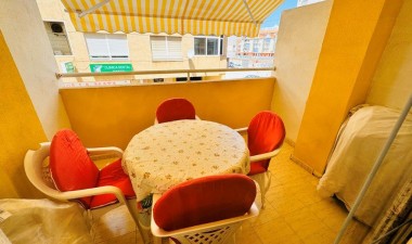 Resale - Apartment / flat - La Mata - Costa Blanca