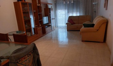 Resale - Apartment / flat - Orihuela - Zona Centro