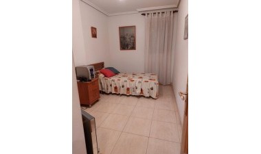 Resale - Apartment / flat - Orihuela - Zona Centro